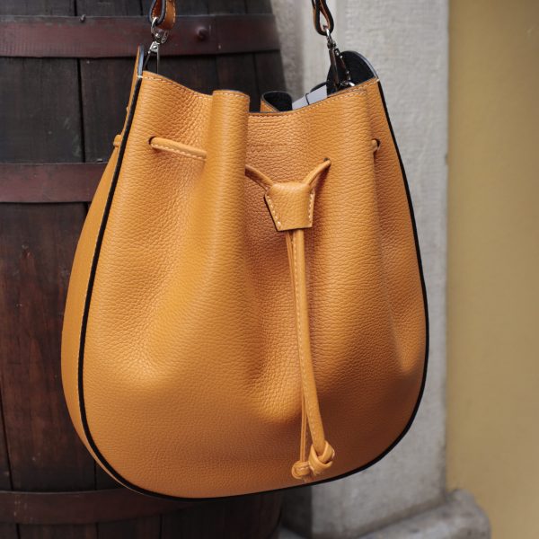 Sechiello Miriam in Pelle